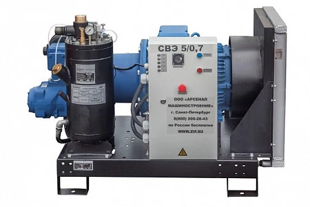 Станция компрессорная электрическая для неотапливаемого цеха нешумозаглушенная ЗИФ-СВЭ-4,4/1,0У без кожуха